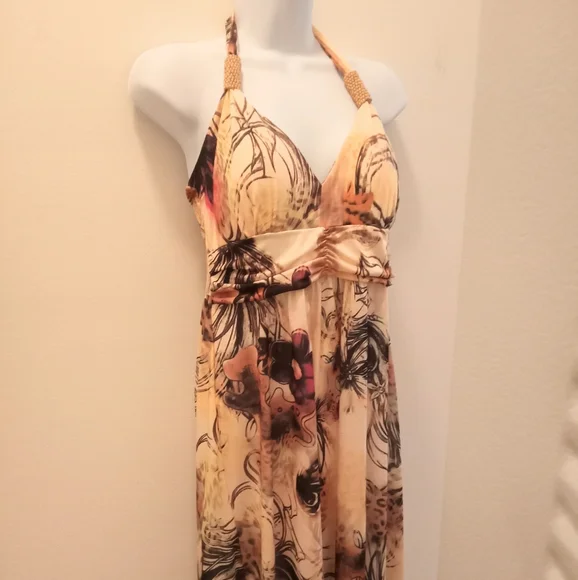 Claudia Richard Dresses | Nwtfree Gift Included Dress Push-Up Pads Bra, Strap Neck Halter Stretch | Color: Brown/Cream | Size: M | Boutique_Marina's Claudia Richard Dresses | Nwtfree Gift Included Dress Push-Up Pads Bra, Strap Neck Halter Stretch | Color: Brown/Cream | Size: M | Boutique_Marina's
